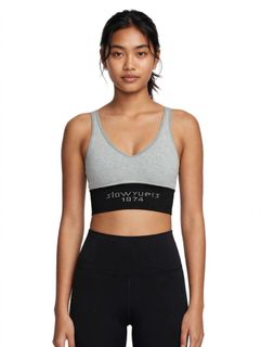 (Category: ) located in . Submitted by outfitloop (Listing ID 1461218828, Image 1). Description: .