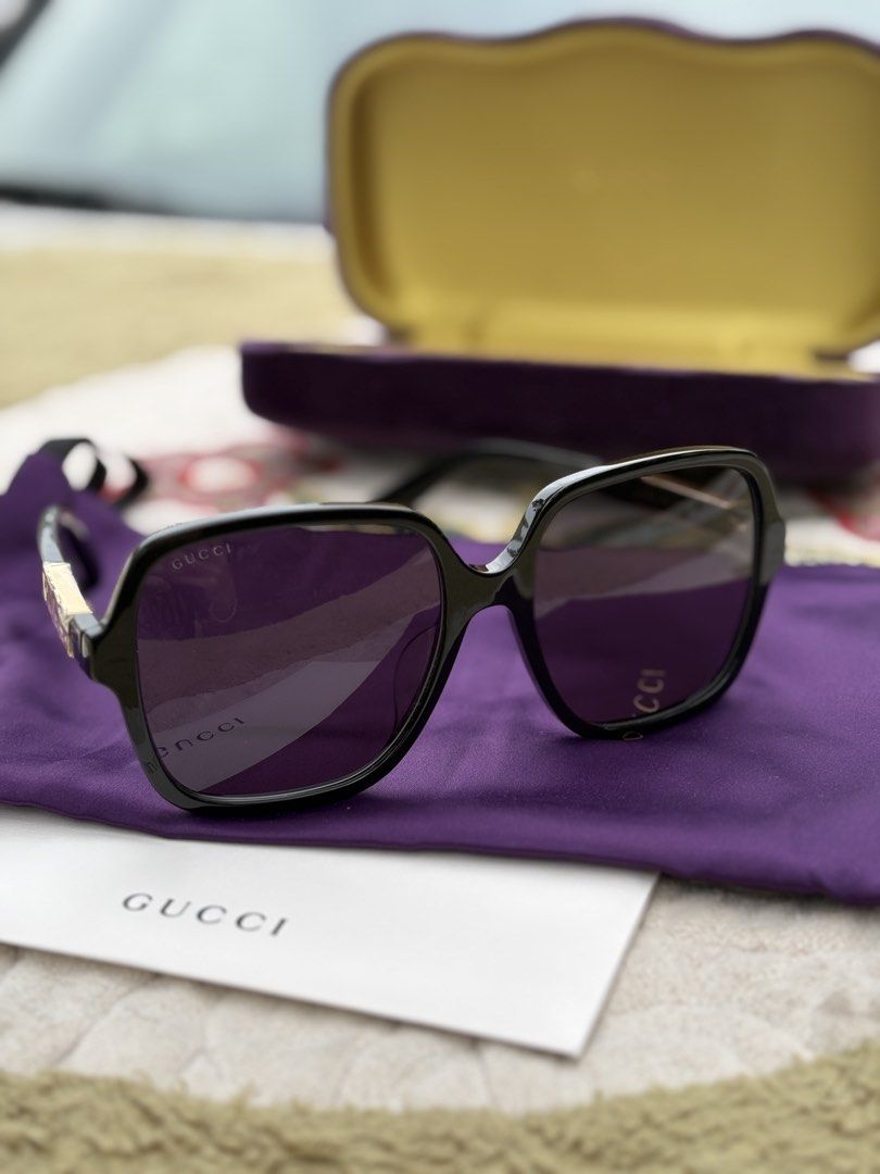 Gucci Sunglasses (Category: Sunglasses & Eyewear) located in Marikina City. Submitted by nicepicy (Listing ID 1461291131, Image 3). Description: - Authentic Gucci Sunglasses - Color: Black frame with gold Gucci logo on arms - Includes: Original case, pouch, and authenticity card - Model Number: GG1189SA 002 - Lens Size: 59mm - Bridge Size: 17mm - Temple Length: 145mm - A stylish addition to any outfit.