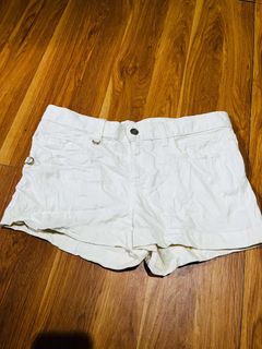 (Category: ) located in . Submitted by nifftyythrifty (Listing ID 1461137426, Image 1). Description: .