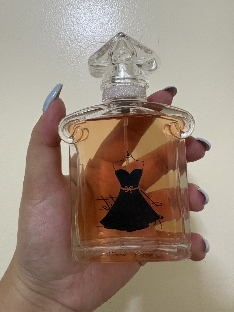 Guerlain La Petite Robe Noire Eau de Parfum 100ml (Category: Fragrance & Deodorants) located in Quezon City. Submitted by keimanalad (Listing ID 1461189807, Image 2). Description: - Guerlain La Petite Robe Noire Eau de Parfum - Size: 100ml bottle - Scent Profile: Fruity and sweet with notes of almond and cherry - Versatile: Ideal for everyday wear or special occasions - No box rfs: Decluttering Loc: Taguig No meet ups Courier will be shouldered b