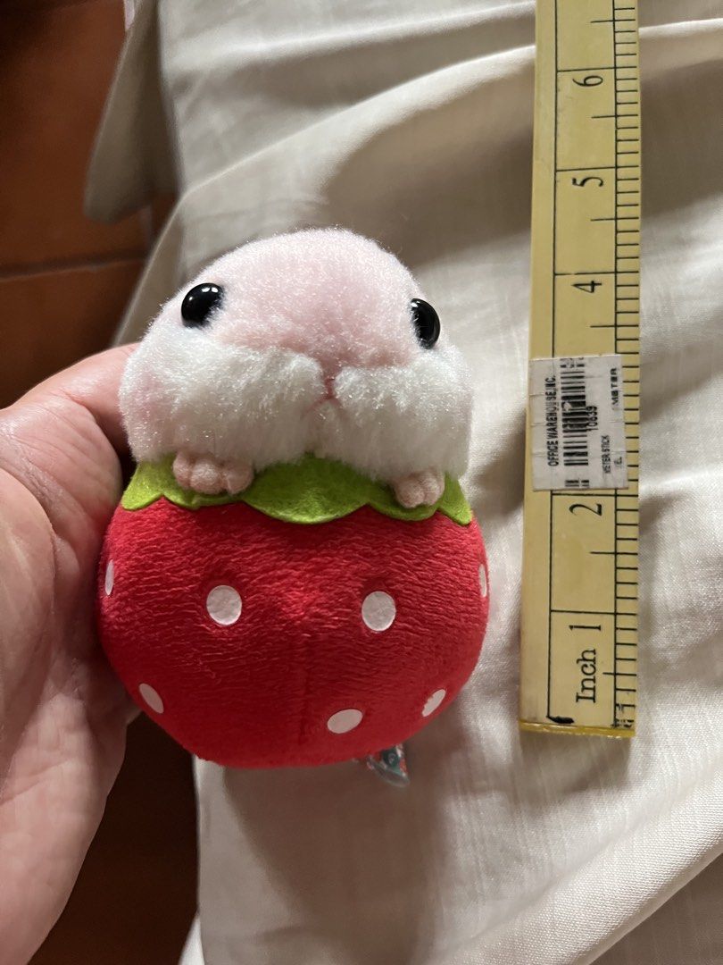 Hamster pink strawberry bag charm #2 (Category: Homes & Other Pet Accessories) located in Paranaque City. Submitted by bonsaiart (Listing ID 1461134256, Image 3). Description: Pre owned Good condition 350+sf Payment via GCASH or paymaya No to meetup No to cop / cod Shipping via j&t only No breaking of set or bundle.