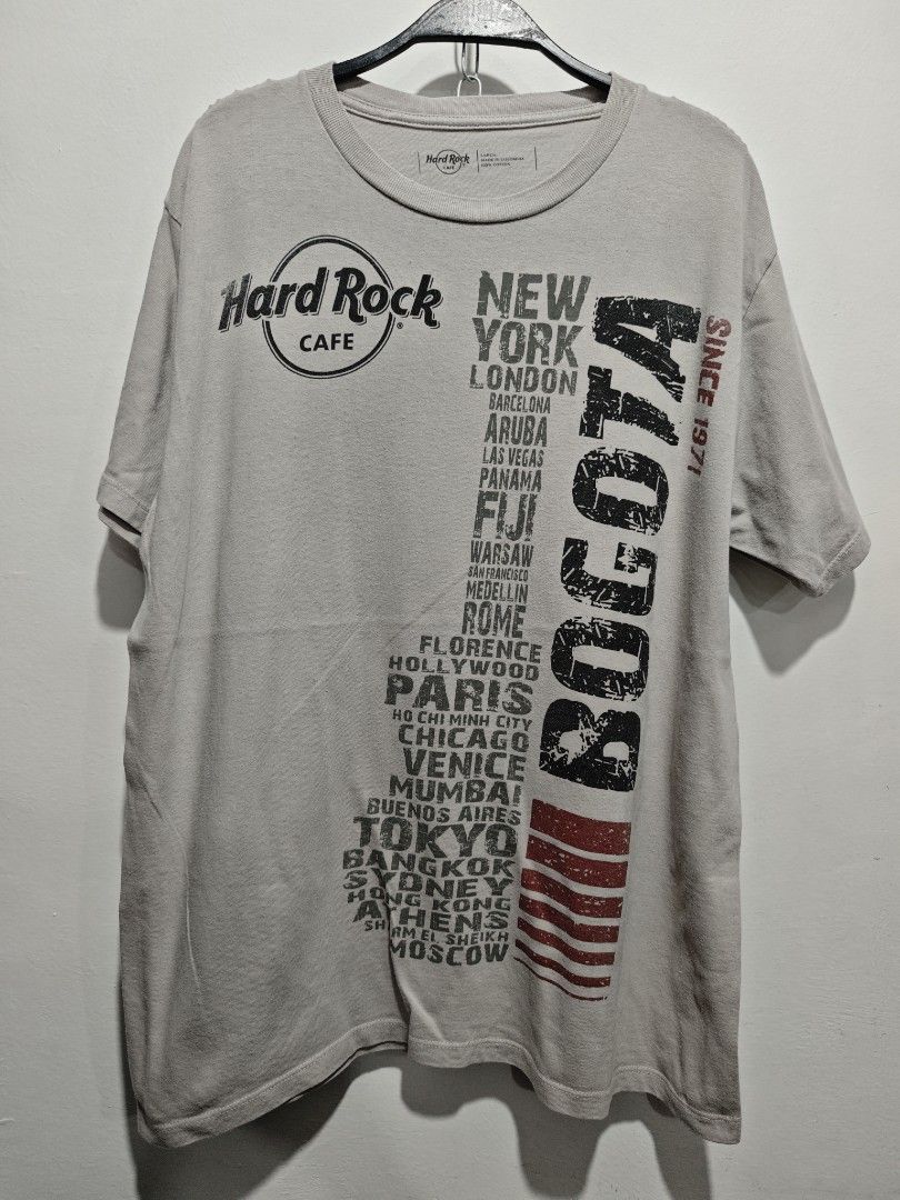 Hard Rock Cafe Bogotá T (Category: Tshirts & Polo Shirts ) located in Bulacan. Submitted by pzj_thrift (Listing ID 1461165696, Image 1). Description: L 27 W 22 Condition 9/10 Color rate 9/10 No issue .