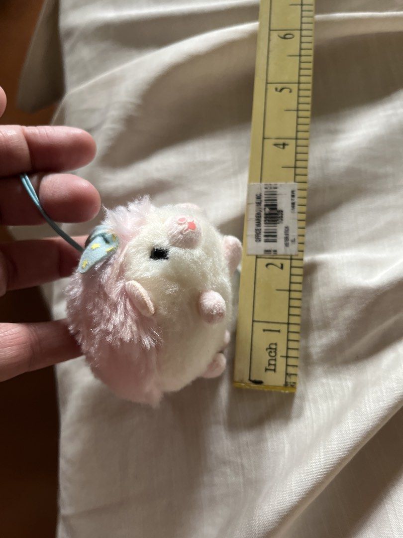 Hedgehog pink bag charm (Category: Luxury Accessories) located in Paranaque City. Submitted by bonsaiart (Listing ID 1461131550, Image 2). Description: Pre owned Good condition 180+sf Payment via GCASH or paymaya No to meetup No to cop / cod Shipping via j&t only No breaking of set or bundle.