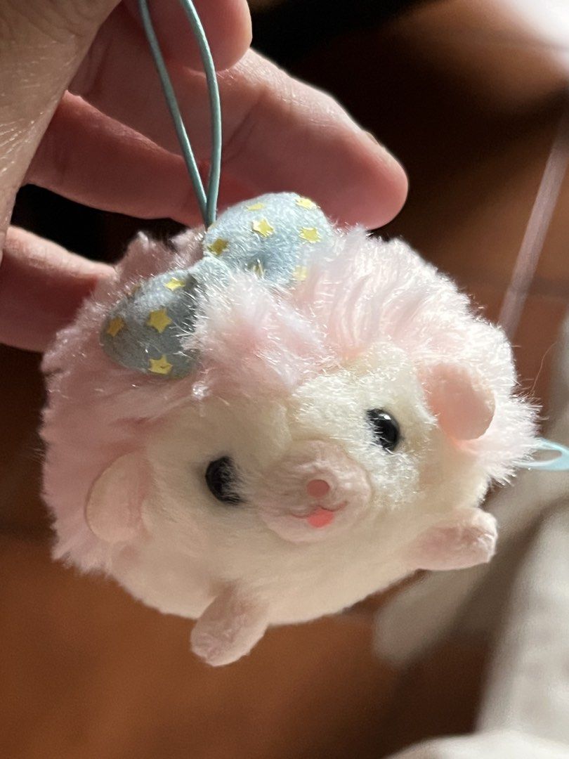 Hedgehog pink bag charm (Category: Luxury Accessories) located in Paranaque City. Submitted by bonsaiart (Listing ID 1461131550, Image 1). Description: Pre owned Good condition 180+sf Payment via GCASH or paymaya No to meetup No to cop / cod Shipping via j&t only No breaking of set or bundle.