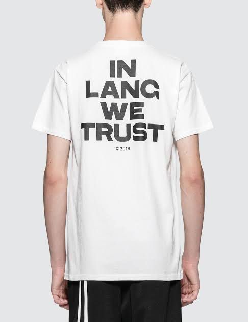 HELMUT LANG GRAPHIC TEE (Category: Tshirts & Polo Shirts ) located in Ivisan. Submitted by trashtotreasuree (Listing ID 1461201924, Image 1). Description: 16x21 Good as new No issue .