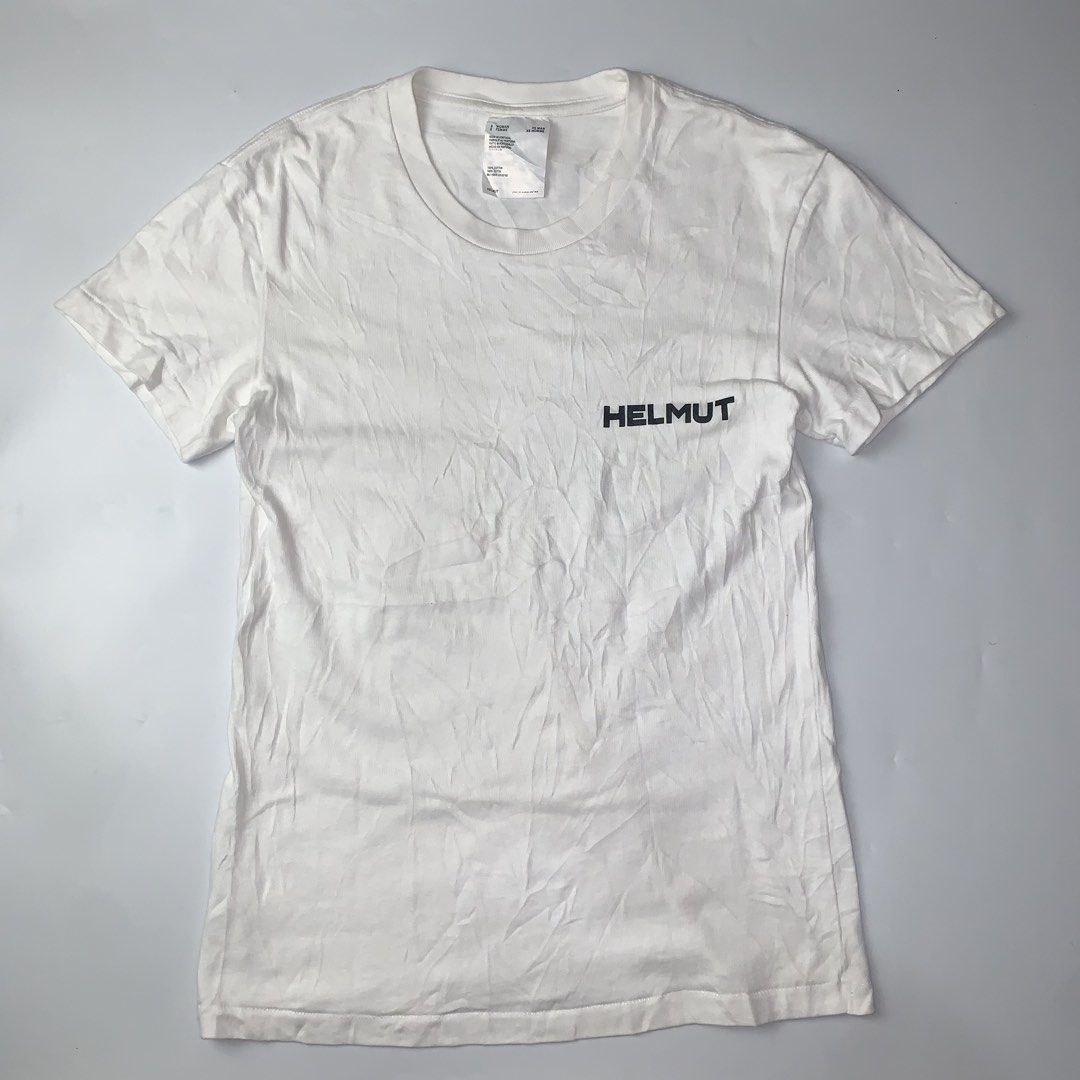 HELMUT LANG GRAPHIC TEE (Category: Tshirts & Polo Shirts ) located in Ivisan. Submitted by trashtotreasuree (Listing ID 1461201924, Image 2). Description: 16x21 Good as new No issue .