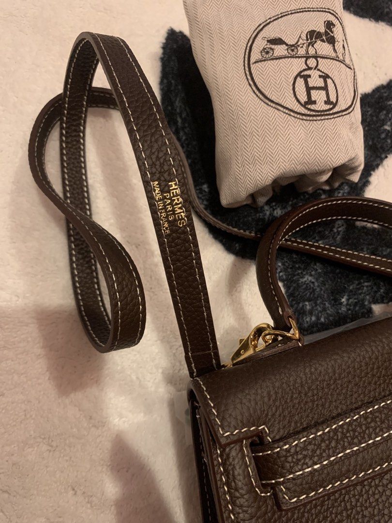 Hermes Kelly 28 (Category: Luxury Bags & Wallets) located in Tagum. Submitted by 80bagsph.cemene08 (Listing ID 1461195637, Image 2). Description: Very pretty conditions 🏆 Hard to find for this condition & a design Togo leather Hand made stitching Clean&sanitized Ready to use.