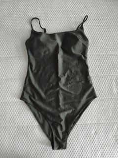 (Category: ) located in . Submitted by smilefashion08 (Listing ID 1461125310, Image 1). Description: .