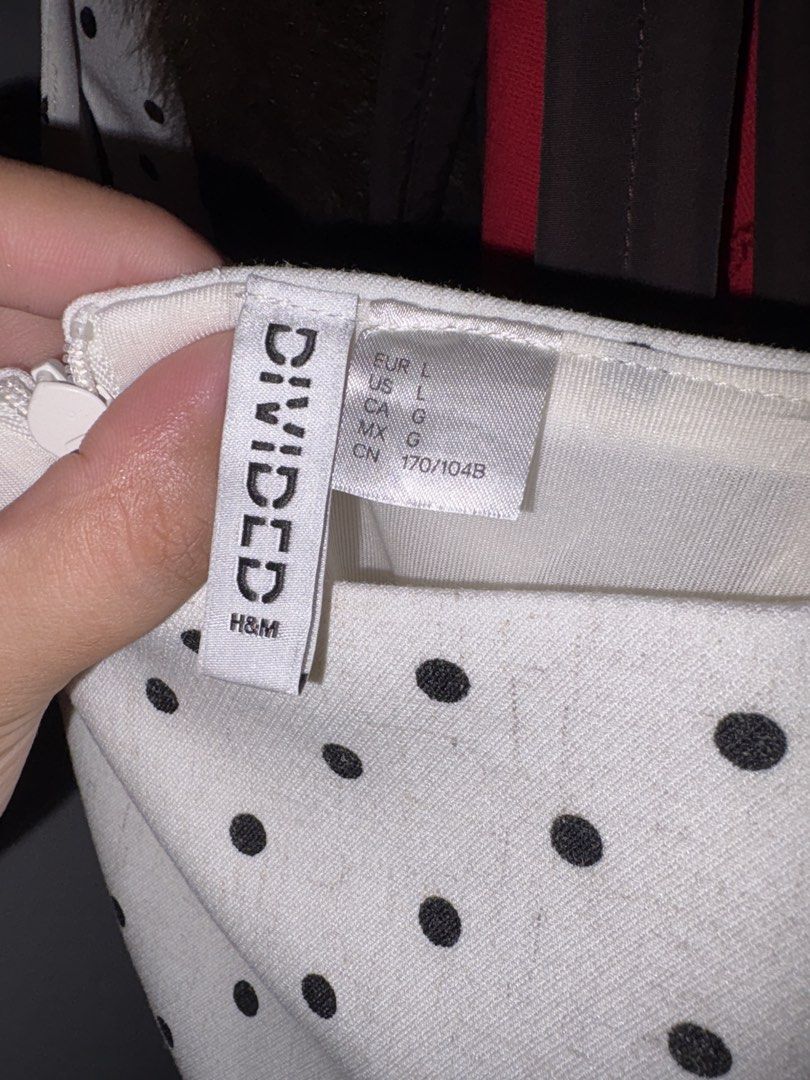 H&M polka dot dress (Category: Dresses) located in Cavite. Submitted by ajcee.11 (Listing ID 1461262503, Image 2). Description: - H&M polka dot dress - used once for graduation - washed, ready to wear - Price is negotiable if sure buyer - Open for meet ups in Cavite .