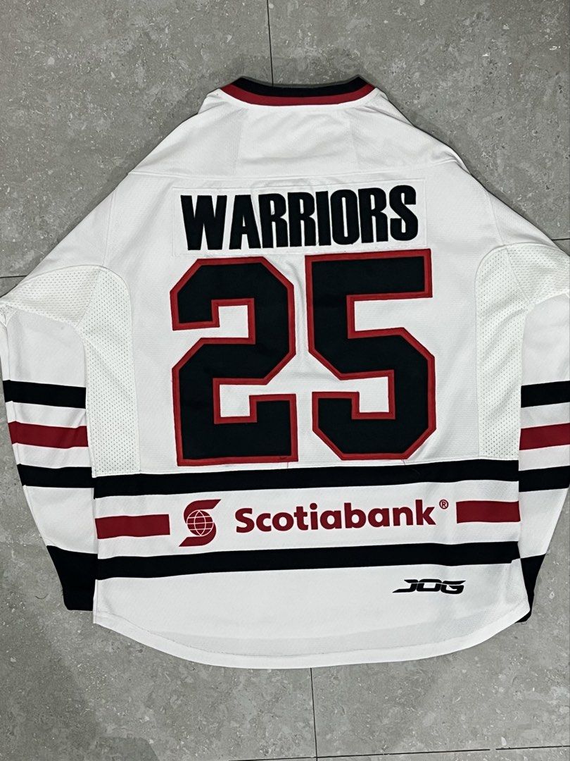 Hockey jersey (Category: Coats, Jackets and Outerwear) located in Batac City. Submitted by jhandelsol54743 (Listing ID 1461152729, Image 1). Description: BEST FIT TO MEDIUM TO LARGE 📌L 27 📌W21.6 NO ISSUE 📩PRICE DM/PM.