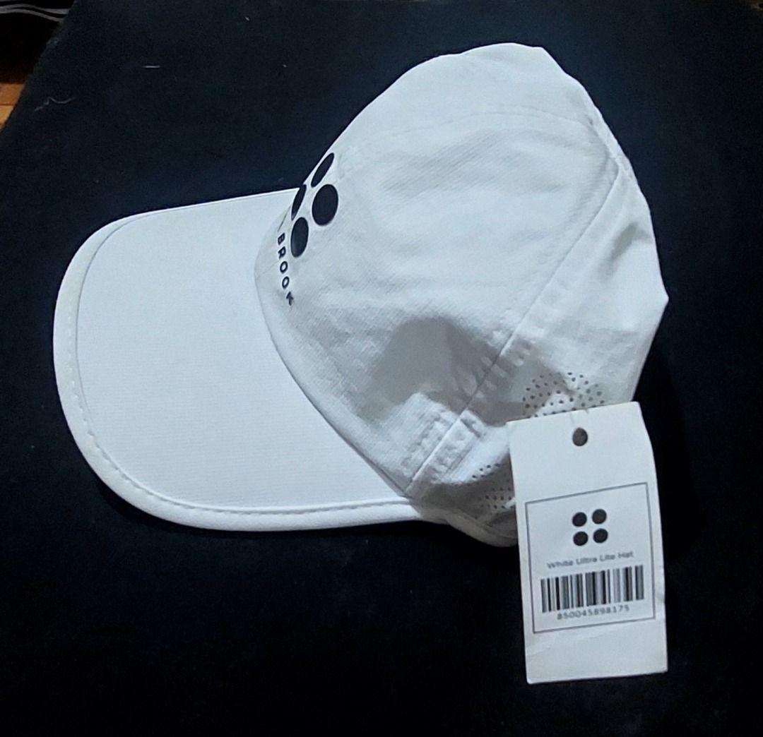 Holbrook - White Ultra Lite Hat Pickleball (Category: Caps & Hats) located in Legazpi City. Submitted by street_uniform (Listing ID 1461298407, Image 2). Description: - White Holbrook cap - Lightweight and breathable design - Small perforations on the sides for ventilation - Features the iconic Holbrook logo - 'play better' printed inside the cap - Comes with original tags attached.