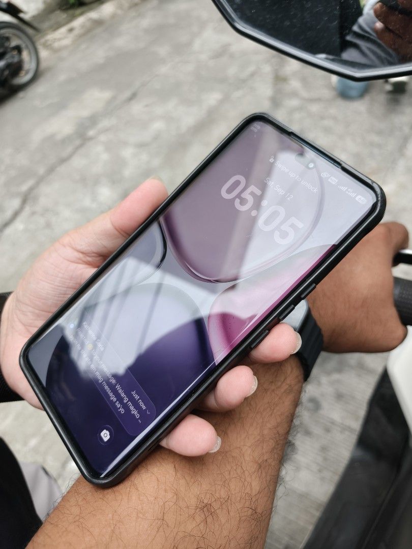 HONO X9C 5G 256GB (Category: Android Others) located in Las Pinas. Submitted by rejierejie (Listing ID 1461323086, Image 2). Description: 📱 **HONOR X9c 5G (256GB)** 💰 **PRICE: ₱6,500 FIXED** ⚠️ **PAKI-BASA MUNA BAGO MAG-PM. AUTO-PASS SA MAGTATANONG NG NASAGOT NA DITO.** ⚠️ Selling my HONOR X9c 5G (256GB). Very smooth gamitin at walang issue sa performance. ✅ **QUICK SPECS & CONDITION** * 256GB storage / 5G ready * Touch, speakers, charging, Wi-