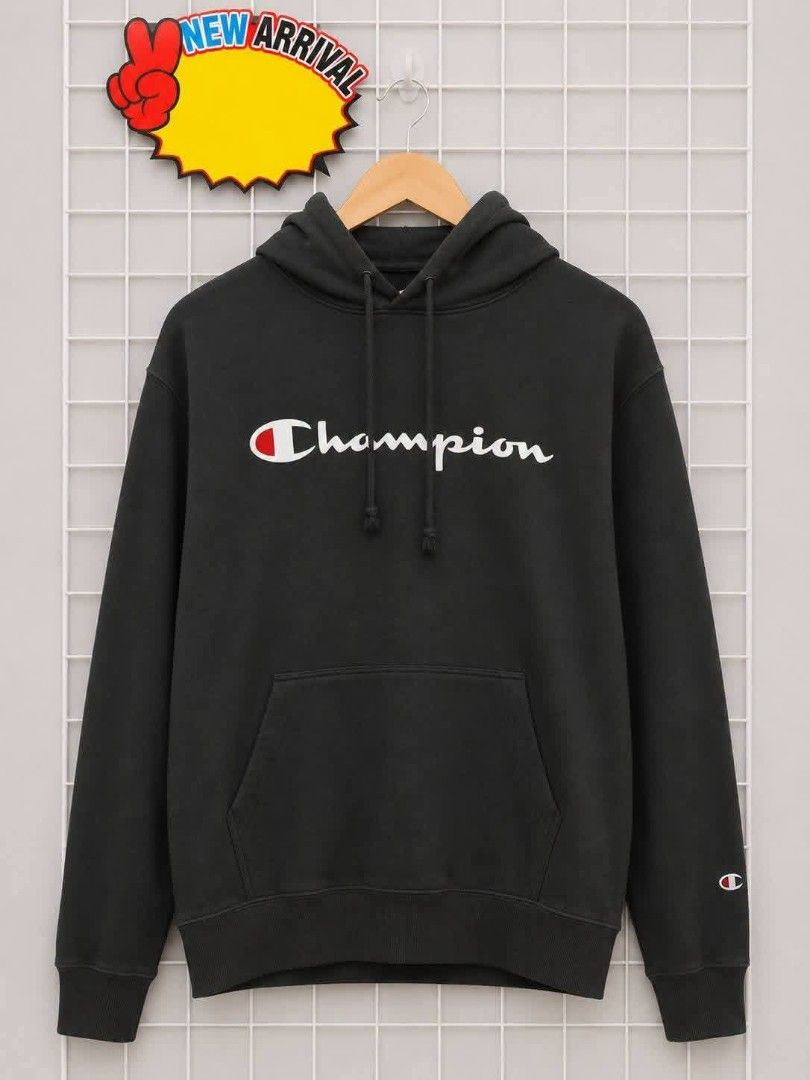 Hoodie Jacket (Category: Coats, Jackets and Outerwear) located in Bulacan. Submitted by ukaybrandedshop (Listing ID 1461147881, Image 3). Description: Bago Bago pa yan walang issue gagamitin mo nalang pm na...