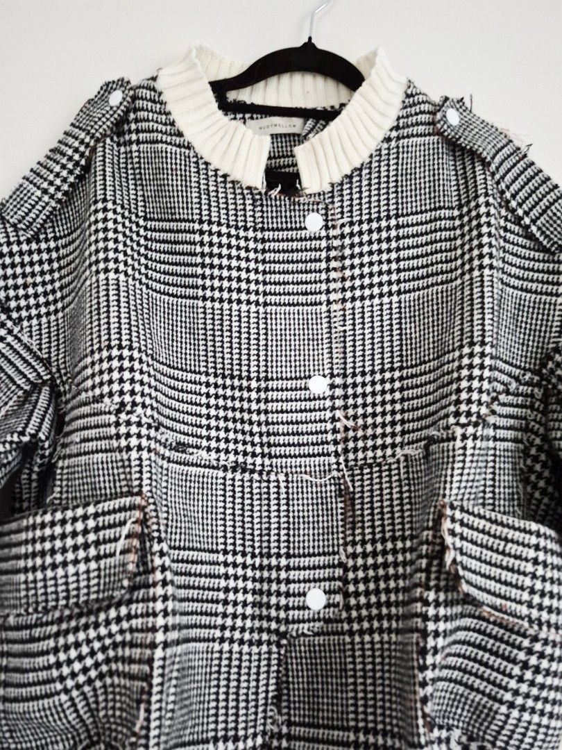 Houndstooth Heavy Knit Jacket with White Collar (Category: Coats, Jackets and Outerwear) located in Manila. Submitted by unknowncloset (Listing ID 1461215464, Image 2). Description: - Eye-catching houndstooth pattern jacket - Unique frayed edges and pocket details - Contrasting white knit collar - Classic button-up front - Perfect statement piece for any outfit.