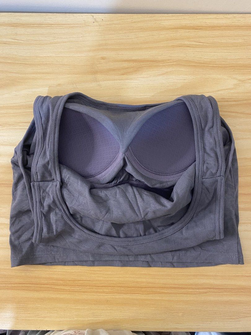 HQ padded dark M a1 (Category: Sleeveless) located in Baguio. Submitted by buyforless_2600 (Listing ID 1461253165, Image 2). Description: .