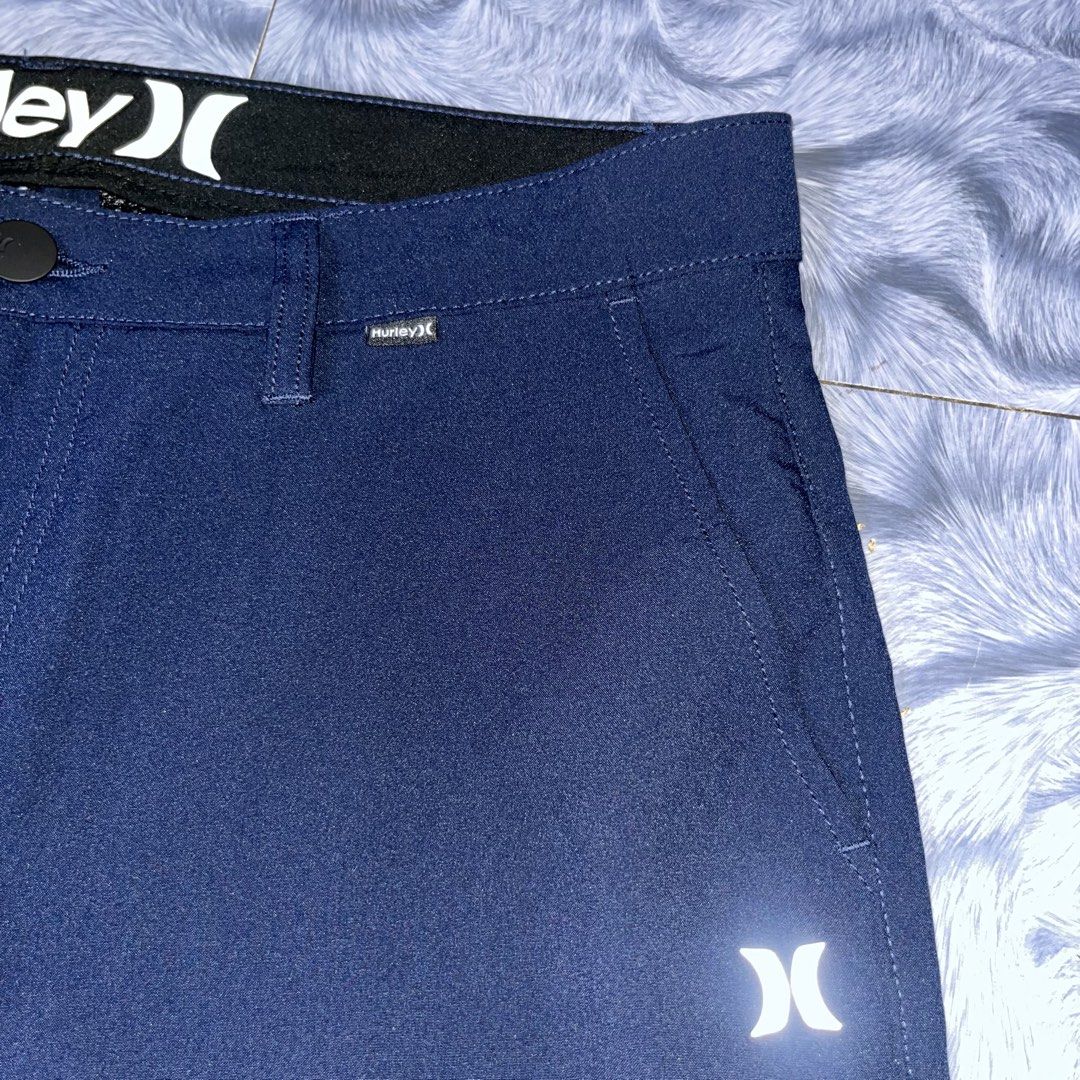 Hurley (Category: Shorts) located in Quezon City. Submitted by thriftshop_treasure (Listing ID 1461247461, Image 3). Description: Size34x21.