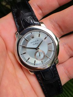 (Category: ) located in . Submitted by kevin.watches (Listing ID 1461153442, Image 1). Description: .