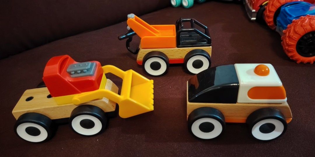 3pcs IKEA Lillabo Vehicle series (Category: Vehicle & Diecast Models) located in Las Pinas. Submitted by trendzchoice02 (Listing ID 1461227186, Image 1). Description: 🔸Preloved vehicle toys (IKEA Lillabo vehicle series-popular line of modular wooden toys that feature interchangeable plastic and solid wood parts 🔸no box 🔸3 pcs wooden vehicle #ikea #wooden #cars #toys #preloved #set.
