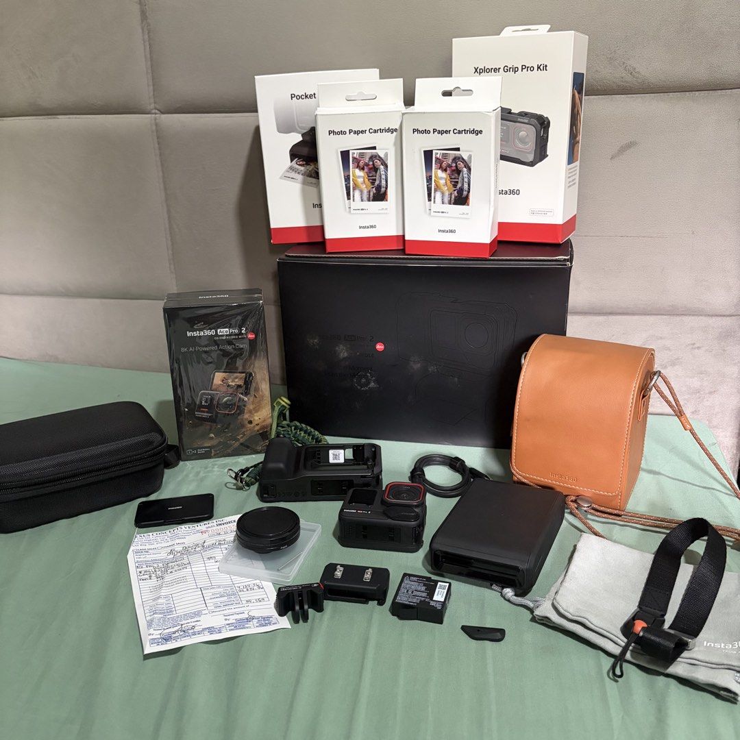 Insta360 Ace Pro 2 Flash Print Bundle (Category: Other Gadgets) located in Bulacan. Submitted by kcbd08 (Listing ID 1461124763, Image 2). Description: Almost brandnew, Used 5-6 times only Minimal sign of usage Bought last May 2026 RFS: for wedding fees 🥲.