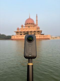 (Category: ) located in . Submitted by afiq.idid (Listing ID 1461212628, Image 1). Description: .