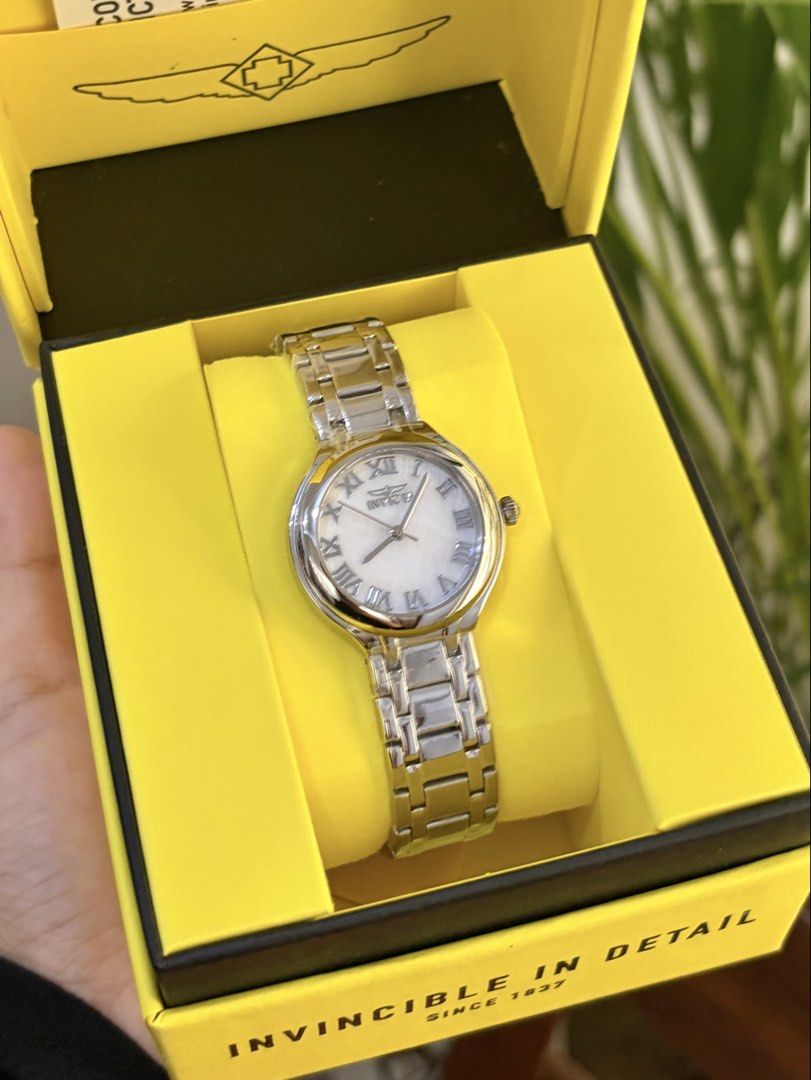 Invicta womens watch (Category: Women's Watches) located in Manila. Submitted by ishfindsph (Listing ID 1461138140, Image 3). Description: Invicta womens watch onhand Authentic from USA 🇺🇸 Ganda!! Onhand & ready to ship .