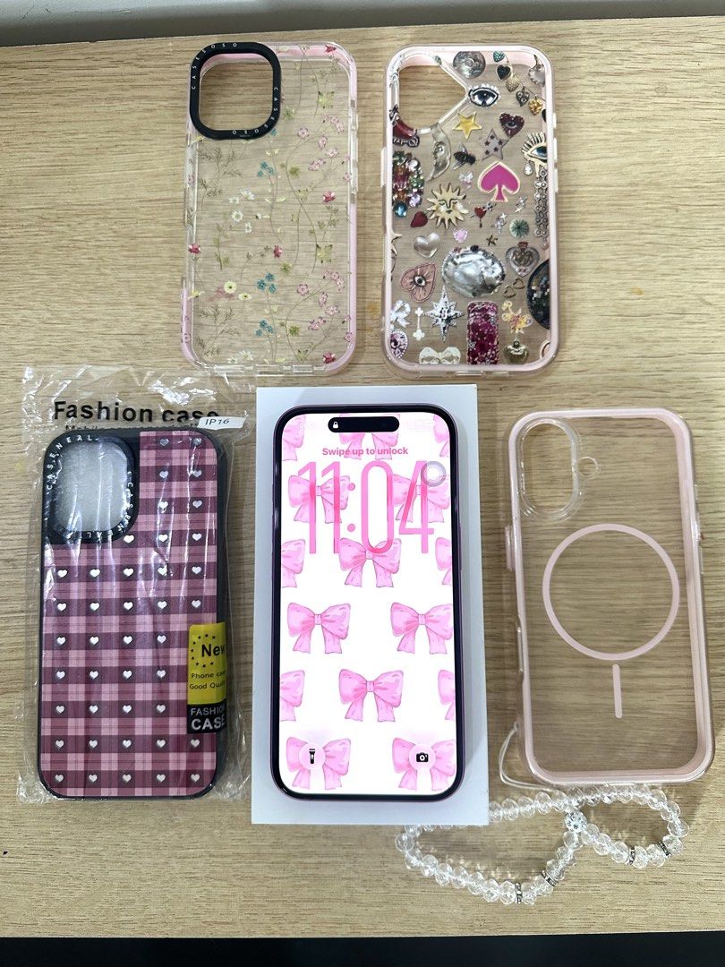 IP 16 128 PINK 100% BH (Category: iPhone 16 Series) located in San Miguel. Submitted by nixlagarto (Listing ID 1461160370, Image 3). Description: iPhone 16 128GB Pink — FOR SALE Color: Pink Storage: 128GB Condition: Super kinis, no scratches & no dents Battery Health: 100% Cycle Count: 90 First Used: JULY 2026 Warranty: Under warranty until July 2027 Complete with original box & cable and tempered glass FREE 4pcs cutie cases No issues — all funct
