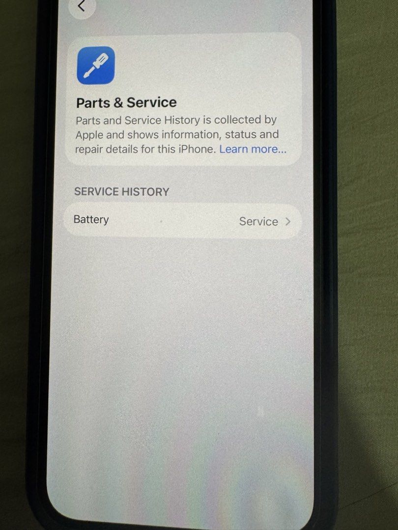Iphone 12 pro (Category: iPhone 11 Series) located in San Pedro. Submitted by marlon37he71952 (Listing ID 1461290899, Image 3). Description: Iphone 12 pro 256gb Open line 76% battery health.