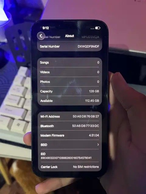 IPHONE 14 (Category: iPhone 14 Series) located in Silang. Submitted by appleflips (Listing ID 1461299699, Image 3). Description: Sale or Trade? Details: - iPhone 14 | Midnight - 128gb (Storage Capacity) - 85% bh (Original not boosted) - Anysim (Tm, Globe, Smart, Sun, Tnt, Gomo, Dito) Inclusions: - Unit, Cases, Cord Noted: Has minimal dents but 100% goods and smooth. Meetup, Pickup & LBC only!.