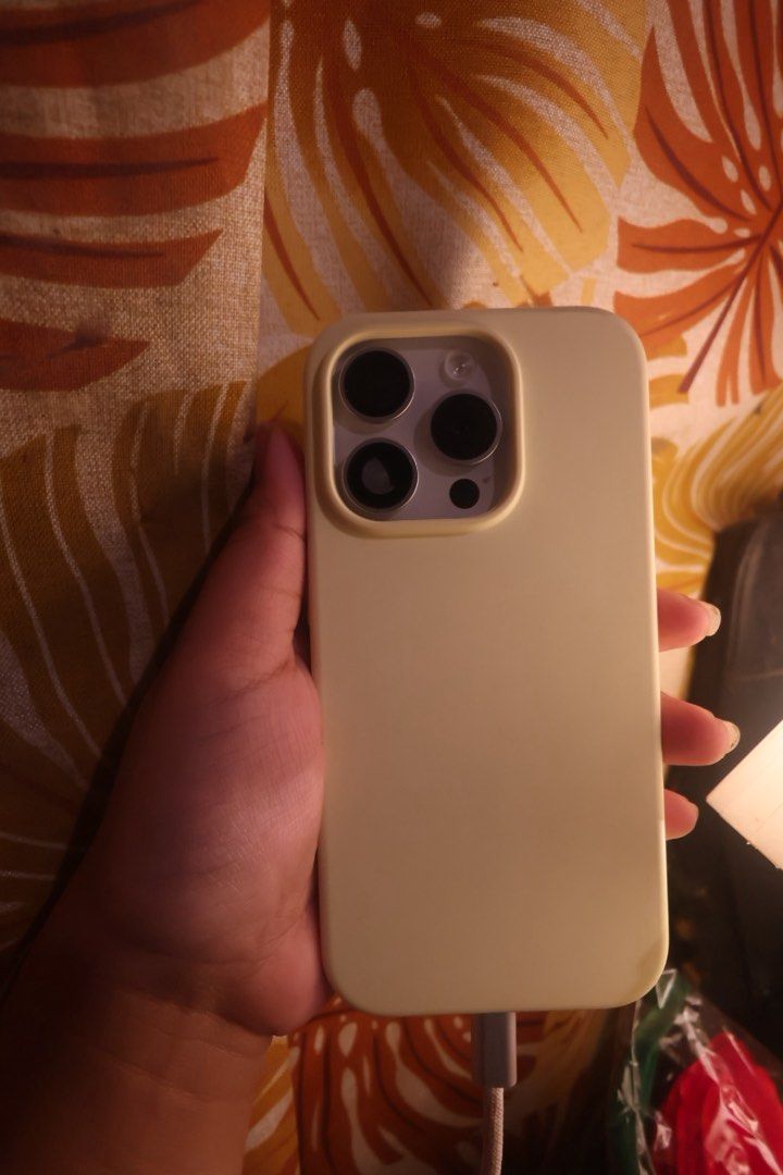IPHONE 15 PRO (please read descriptions) (Category: iPhone 15 Series) located in Rizal. Submitted by velle.yzo (Listing ID 1461296289, Image 3). Description: Still working po but needs repair. - Has been repaired on its lcd. ( Class A) - 80% battery health. - Needs repair on the motherboard. Nag pipink po bigla yung screen and nag rerestart yung phone but not always rare occasions lang po. Nalublob po yung bottom half sa water pitcher for like 3 