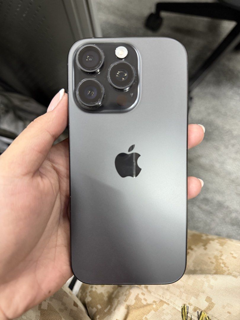 iPhone 16 Pro (Category: iPhone 16 Series) located in Cainta. Submitted by aquinoclar (Listing ID 1461173964, Image 1). Description: Price is negotiable .