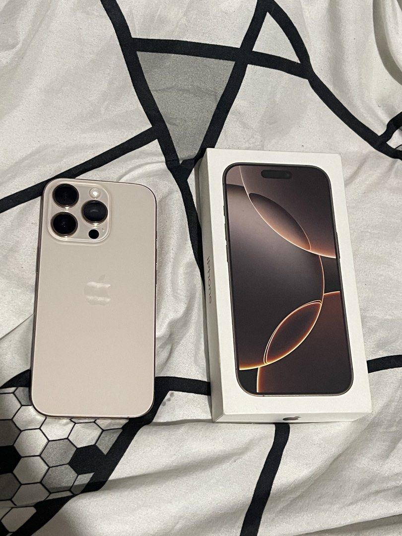 iPhone 16 pro 256GB Dessert Titanium (Category: Cases & Sleeves) located in Valenzuela. Submitted by riveradominic418 (Listing ID 1461243998, Image 2). Description: .