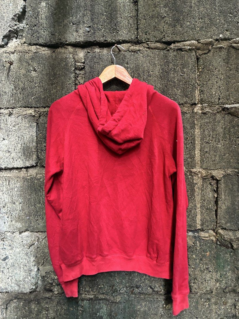 Isabel Marant Red Hoodie (Category: Coats, Jackets and Outerwear) located in Manila. Submitted by assortedgoodsv3 (Listing ID 1461307511, Image 2). Description: - Authentic Isabel Marant red hoodie - Features iconic logo on the chest - Crafted from a comfortable cotton blend - Stylish raglan sleeves - Convenient kangaroo pocket - Ideal for everyday casual wear.
