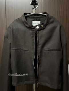 (Kategori: ) berada di . Dikirim oleh darilemariami (ID iklan 1461235322, Gambar 1). Deskripsi: .