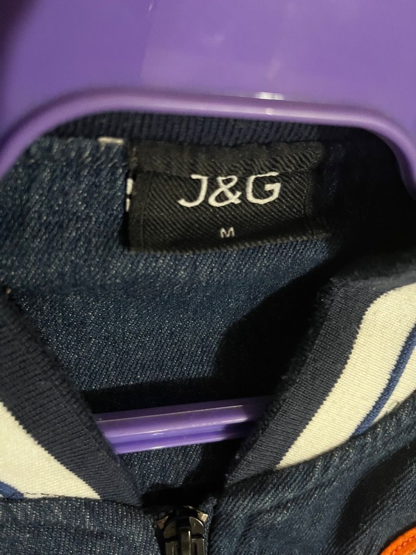 JAG & Jeans Denim Varsity Jacket (Category: Coats, Jackets and Outerwear) located in Binan City. Submitted by med.ph7 (Listing ID 1461241492, Image 2). Description: • Size: Medium • Used only 1–2 times • Very good condition - New York' embroidery on the back - Zip-up front closure - Button pockets for secure storage - Ribbed cuffs and hem for a snug fit 📏 Length: 20in 📐 Width: 24inch ✨ Perfect for: casual wear, outings, or everyday styling. 📌 