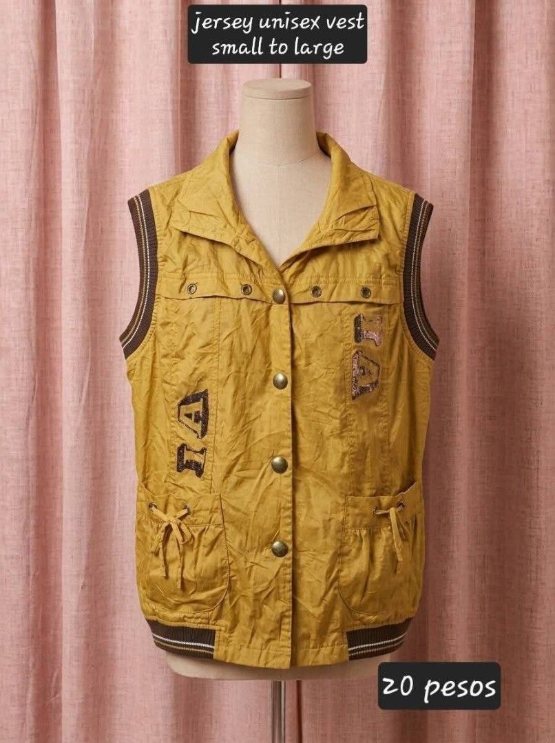 Jesey vest (Category: Vests) located in Makati City. Submitted by kathnkeyonlineshop (Listing ID 1461292863, Image 1). Description: Actual Pictures, Payment and Condition is stated in the photo Magabasa po ng maigi! Items can be Brandnew, unused or slighly used! Lahat ng description nasa photo na. Sa mga preloved ukay manage your expectations okay. Meetup or delivery are available DM TO MINE.