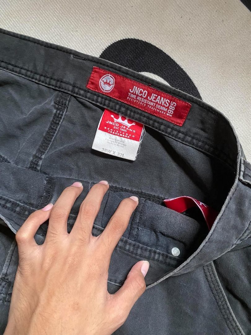 JNCO JORTS (Category: Shorts) located in San Jose. Submitted by 1cemanjah (Listing ID 1461211348, Image 2). Description: 38X25 .