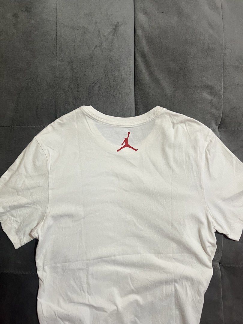 JORDAN (Category: Tshirts & Polo Shirts ) located in Ipil. Submitted by cris_1999_fire (Listing ID 1461254462, Image 3). Description: JORDAN Width:20 Length:28 Excellent condition Issue: 1 pinhole(see last photo).