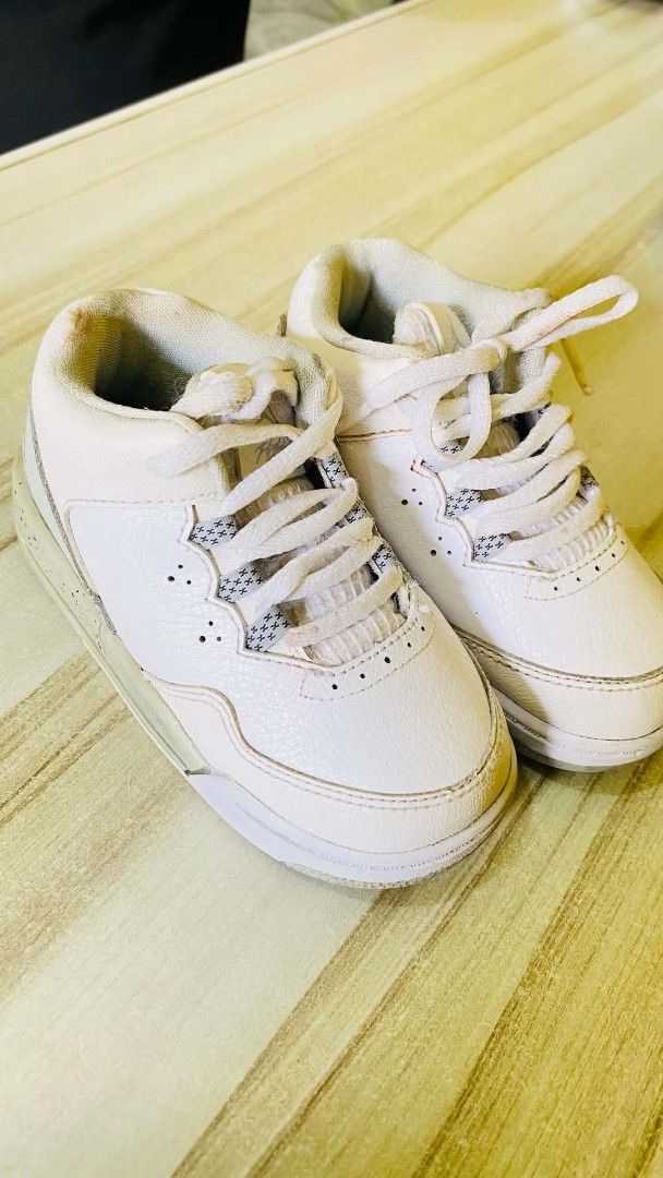 Jordan 4 Shoes White Toddler (Category: Babies & Kids Fashion) located in Antipolo. Submitted by anj.dacer31 (Listing ID 1461231240, Image 1). Description: - White Jordan 4 crib shoes - Classic design with laces - Perfect for tiny feet - Minor scuffs on sole and toe area (normal wear) - Plenty of life left.