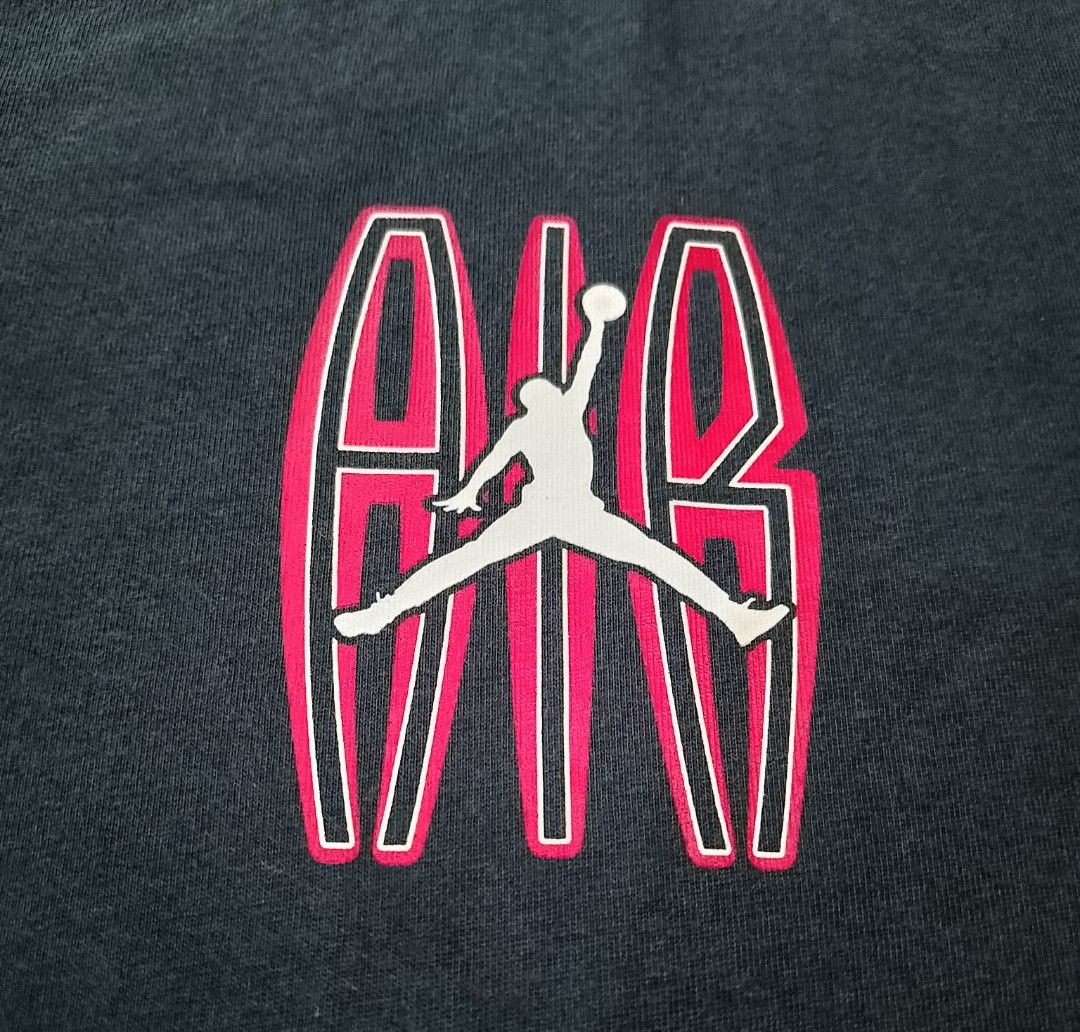 Jordan Air T-Shirt Black (Category: Tshirts & Polo Shirts ) located in San Jose del Monte. Submitted by azetor (Listing ID 1461131266, Image 3). Description: - Black Jordan T-Shirt - Air Jordan graphic on front - Vertical Jordan text graphic on back - 100% Cotton - Ideal for casual wear - size large on tags - measurements - chest 20 - length 27 - color rate 9.5/10 - great condition .