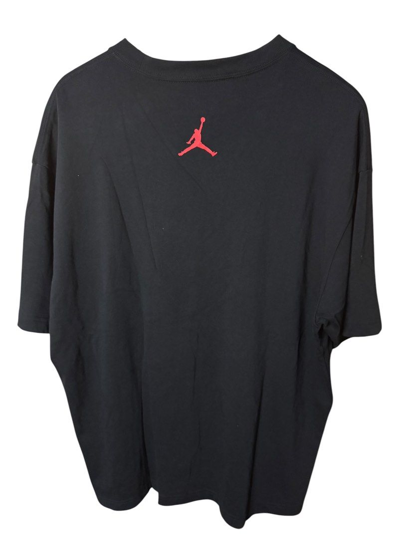 Jordan shirt (Category: Formal Shirts) located in Manila. Submitted by forbidden.thrift (Listing ID 1461138243, Image 3). Description: jordan shirt like brand new condition excellent 10/10 condi dimes 23.5x29 large on tag big print .