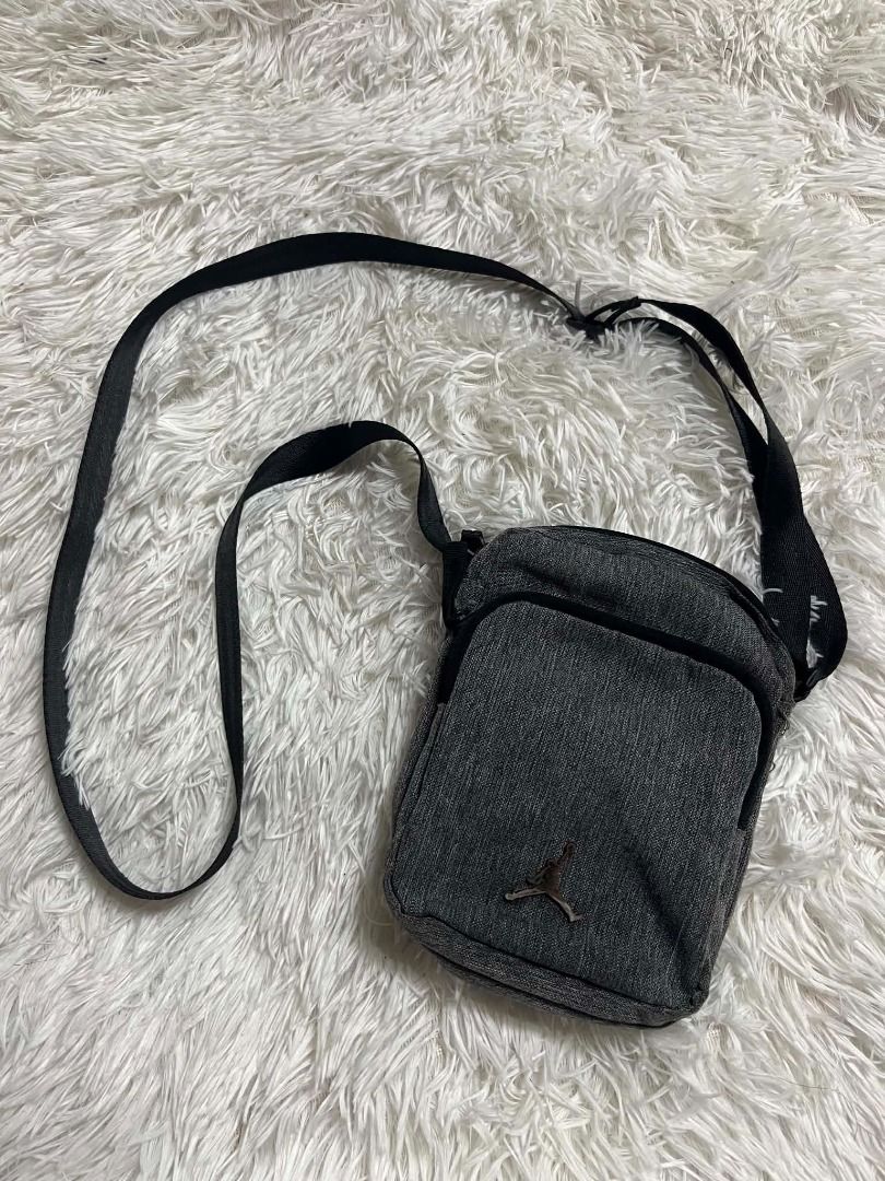 Jordan Sling Bag (Category: Sling Bags) located in Manila. Submitted by senggggg. (Listing ID 1461300588, Image 2). Description: good condition working zip minimal sign of use .