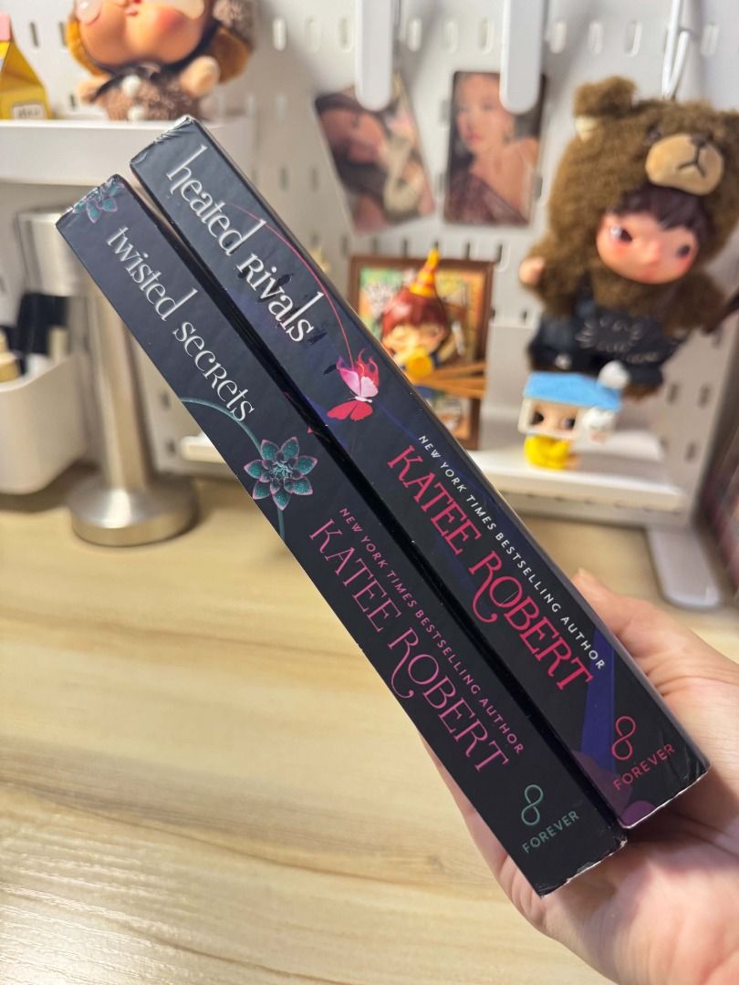 Katee Robert Set - Twisted Secrets & Heated Rivals (Category: Storybooks) located in Manila. Submitted by graaaeee (Listing ID 1461231465, Image 2). Description: ⊹ ࣪ ˖ Katee Robert Set ˖ ࣪ ⊹ ♡ Php 300 ♡ ⸝⸝ twisted secrets - never been read / slight tanning & foxing ⸝⸝ heated rivals - read once/slight tanning & foxing.