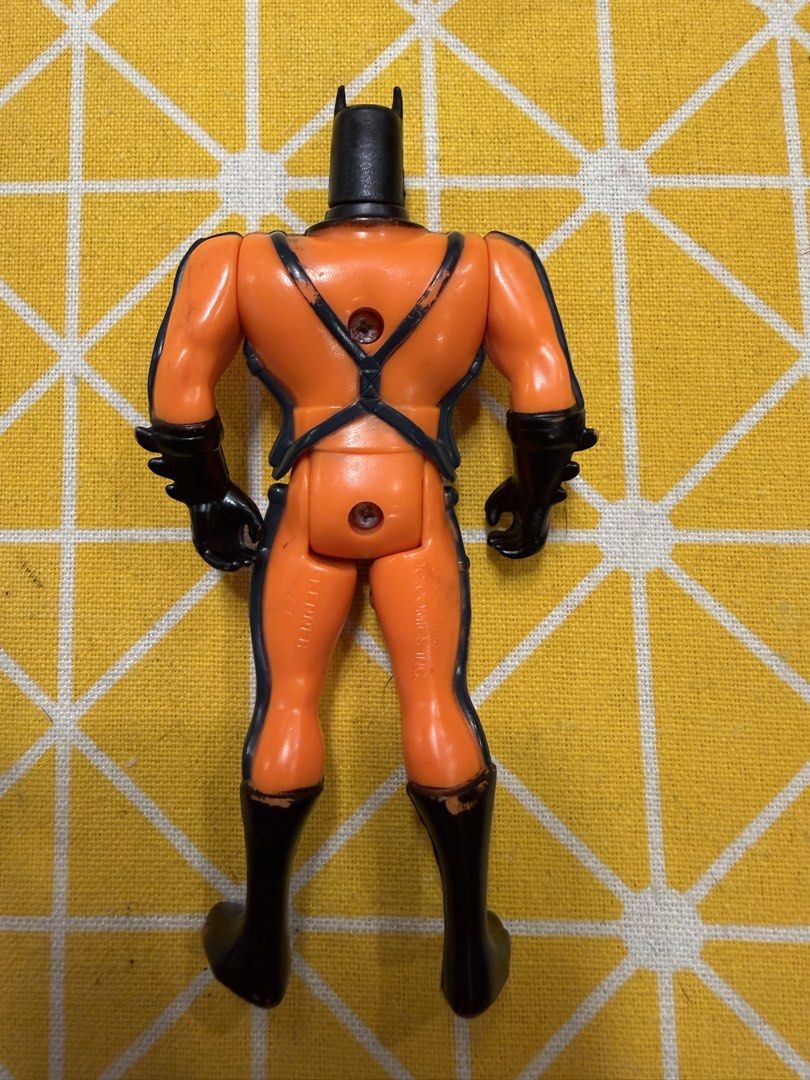 Kenner DC Comics 1993 Sky Dive BTAS Batman Animated Series (Category: Figurines & Statues) located in Manila. Submitted by rmemz.mnl (Listing ID 1461243395, Image 2). Description: Sky Dive Batman - Kenner - 1992 - Loose - WYSIWYG - Negotiable - Shipping c/o Buyer via Lalamove - Payment via BPI/Tonik/GoTyme.