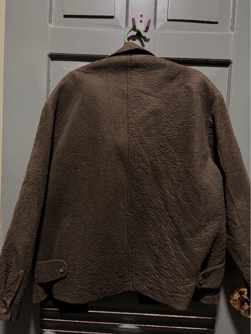Korean men jacket (Category: Coats, Jackets and Outerwear) located in Santa Maria. Submitted by fastfish_60d65d (Listing ID 1461324390, Image 2). Description: .
