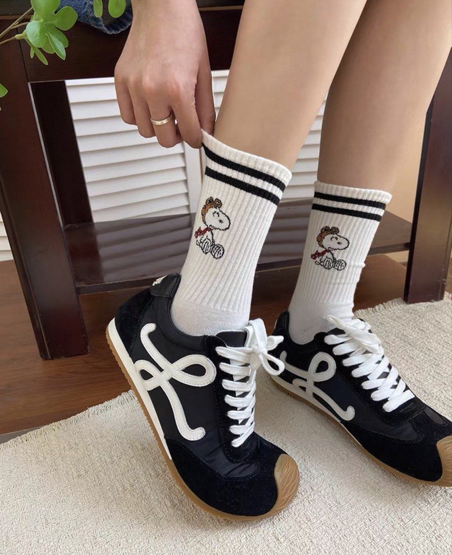 Korean Socks -Snoopy Lines Iconic Socks (Category: Socks) located in Manila. Submitted by trendphile (Listing ID 1461207286, Image 3). Description: SOLD AS PER PAIR Product Information: ✔️1 Pair of socks 🏷 with tag ✔️Socks Size: adult free size (size 5-10) ☑️Legit Seller 🚚Lalamove Pick Up 📍Location: Binondo Area Mop: Gcash/Bank Transfer.