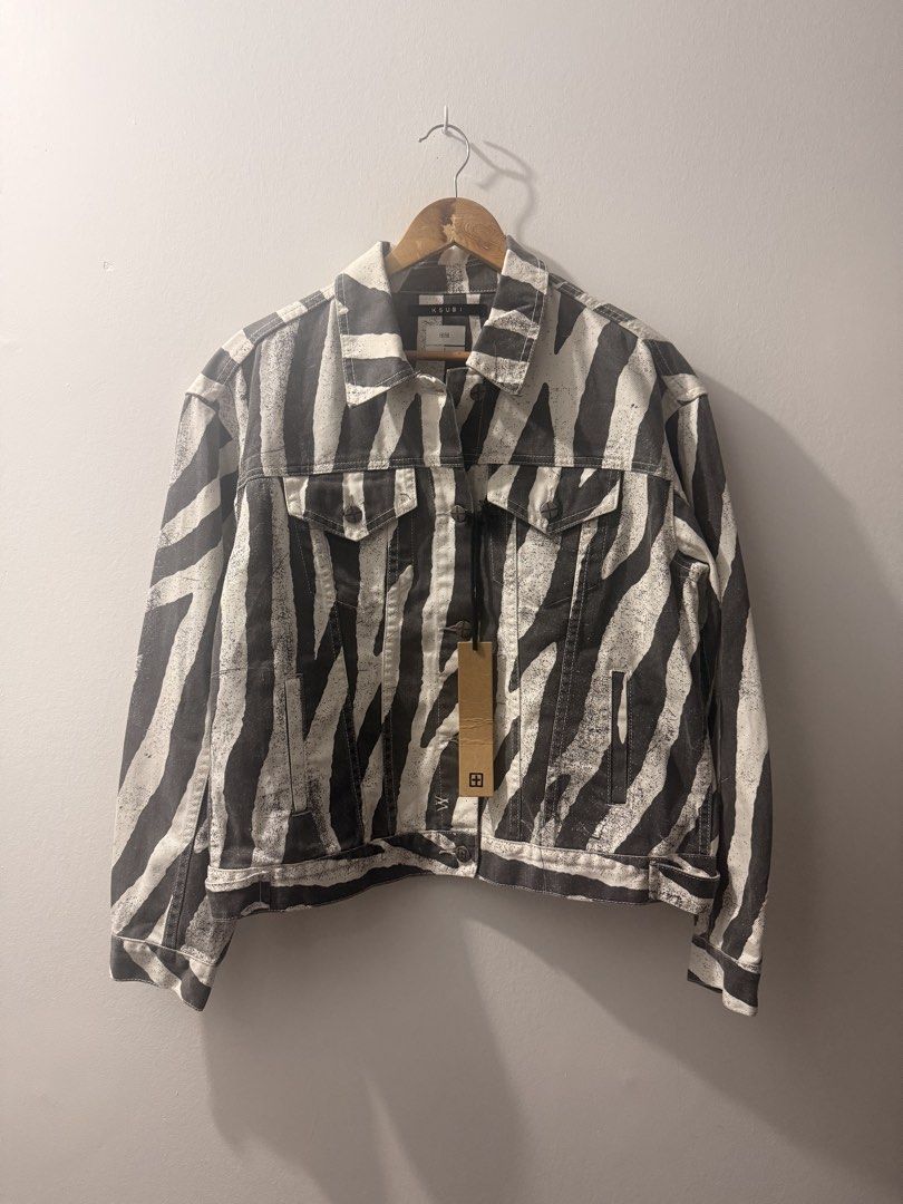 Ksubi Zebra Print Jacket (Category: Coats, Jackets and Outerwear) located in Binan City. Submitted by the.nocturne.ones (Listing ID 1461317362, Image 1). Description: Width - 21 Length - 26 Dm for more info! .