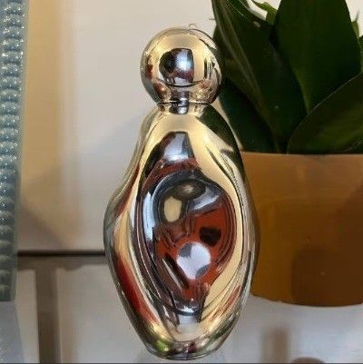 Kylie jenner cosmic 2.0 eau de parfum (Category: Fragrance & Deodorants) located in Quezon City. Submitted by neomieperfumeshop (Listing ID 1461240242, Image 1). Description: .