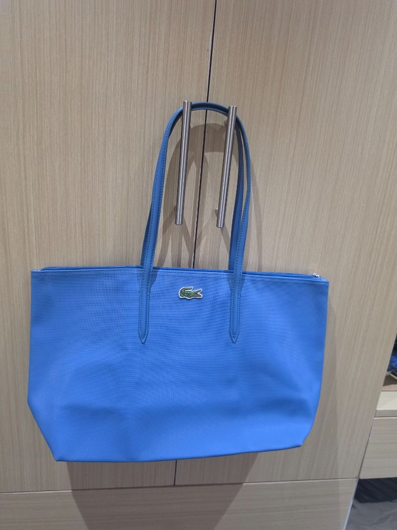 Lacoste, Coach, Longchamp, Kipling, Louis Vuitton, Burberry (Category: Luxury Bags & Wallets) located in Quezon City. Submitted by docjnet (Listing ID 1461145914, Image 3). Description: Adored, respected, but mostly just sitting in my cabinet taking up space! 💫 ​Releasing these pre-loved luxury items so someone else can actually enjoy them. Gently used, meticulously cared for, and complete with original inclusions. ​📩 Swipe through for details 