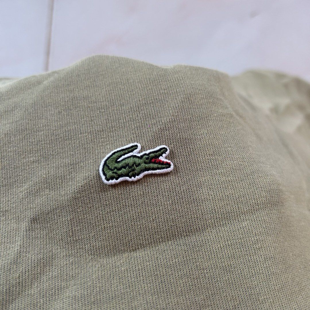 Lacoste Crewneck 🔥 (Category: Coats, Jackets and Outerwear) located in Jinoba-an. Submitted by eegiboy (Listing ID 1461152302, Image 3). Description: Wts: Lacoste crewneck 🔥 Size: 5 Large Dimes: 24/28 Vgood condition 🥰 Issue: Discoloration & Stain 😉 550only plussf Dm me if interested 📩 Thankyou🙏😇.