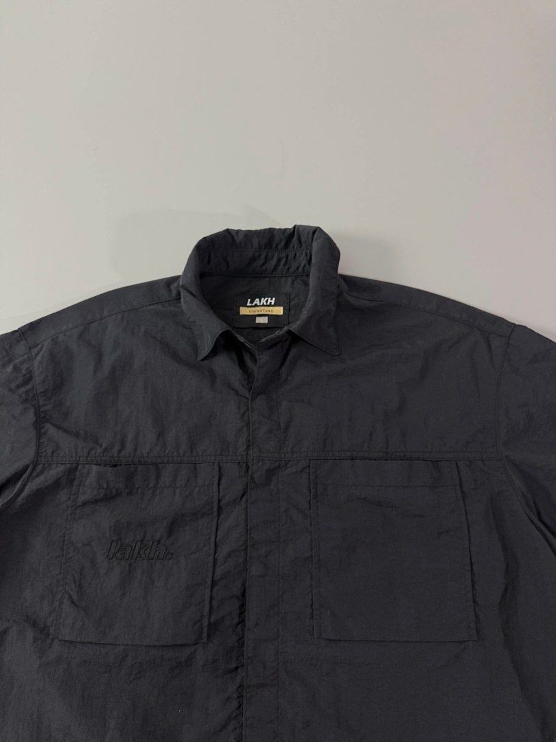 LAKH (Category: Tshirts & Polo Shirts ) located in Guagua. Submitted by sweetboyy (Listing ID 1461241476, Image 3). Description: LAKH EXCELLENT CONDITION / NO ISSUE SIZE LARGE ON TAG / DIMES L31 W26.